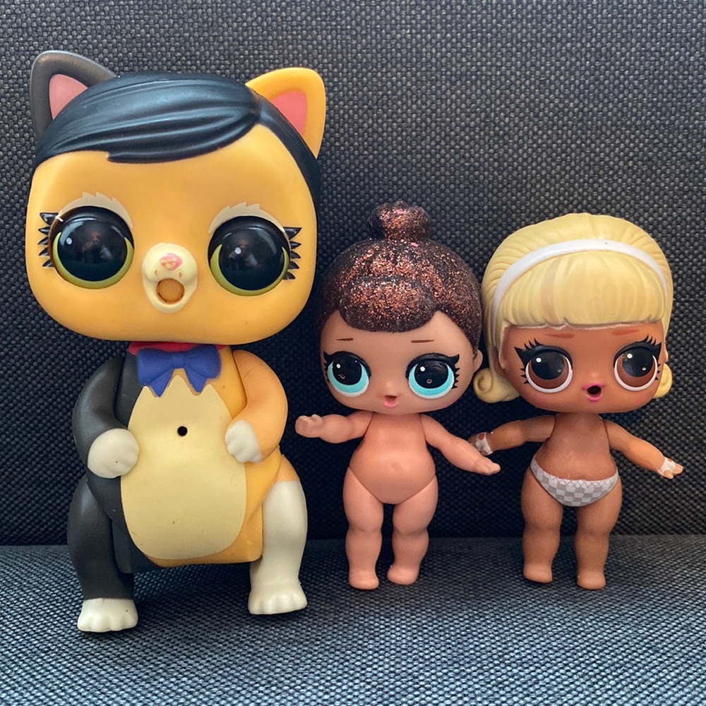 LOL Surprise Dolls and Interactive Pet